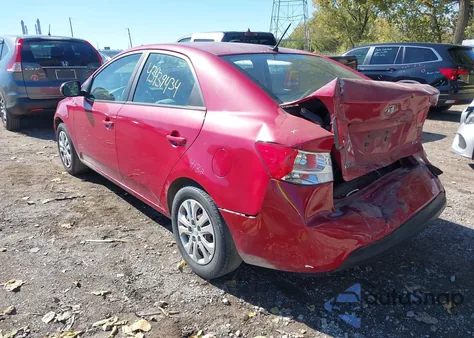 2013 Kia Forte Ex z USA, uszkodzony, nr VIN KNAFU4A29D5732705